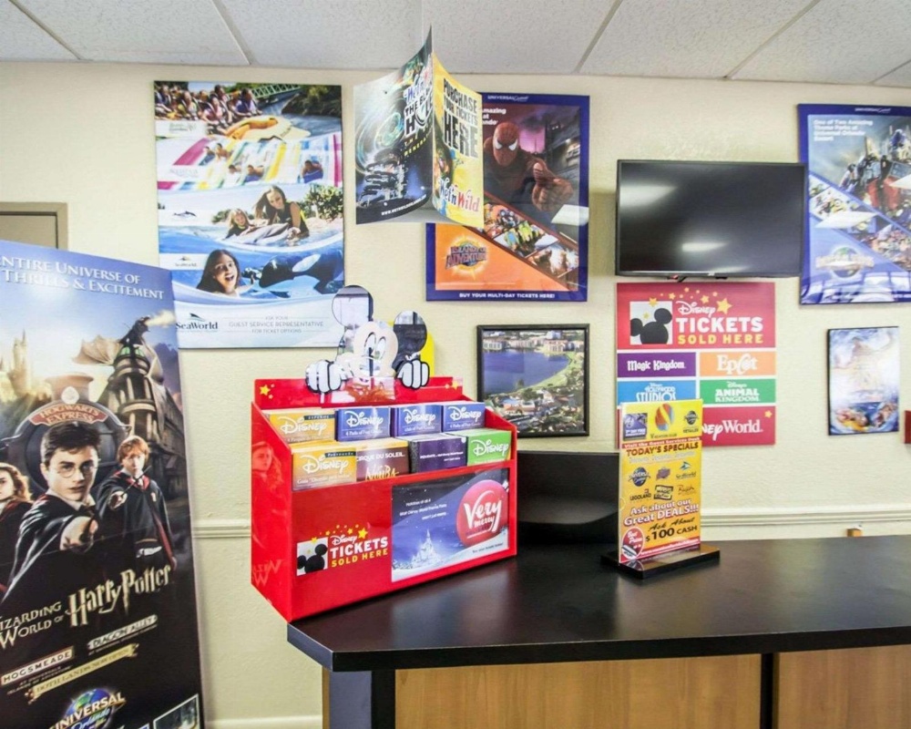 Rodeway Inn Maingate